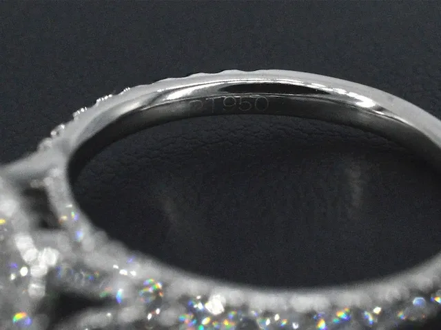 Platina entourage ring met 1.65 carat briljant diamanten - afbeelding 8 van  9