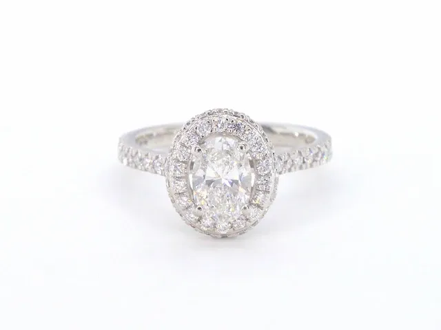 Platina entourage ring met 1.76 carat briljant diamanten - afbeelding 7 van  10