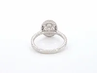 Platina entourage ring met 1.76 carat briljant diamanten - afbeelding 8 van  10