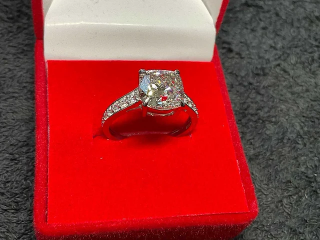 Platina ring 3,41 crt. diamanten - afbeelding 8 van  13