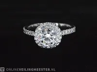 Platina ring met 1.80 carat aan diamanten (gecertificeerd) - afbeelding 8 van  10