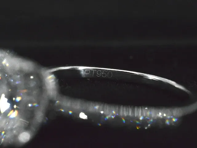 Platina ring met 2.40 carat aan diamanten (gecertificeerd) - afbeelding 2 van  11