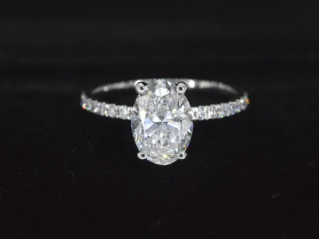 Platina ring met 2.40 carat aan diamanten (gecertificeerd) - afbeelding 9 van  11