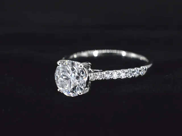 Platina solitair ring met een 1.00 carat briljant geslepen diamant - afbeelding 8 van  9