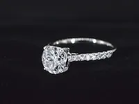 Platina solitair ring met een 1.00 carat briljant geslepen diamant - afbeelding 8 van  9