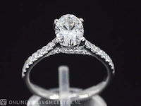 Platina solitair ring met een 1.57 carat briljant geslepen diamant - afbeelding 1 van  6
