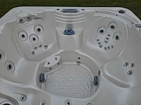 Platinum spa 6 persoons amerikaans jacuzzi en buitenspa - afbeelding 3 van  26
