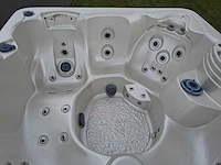 Platinum spa 6 persoons amerikaans jacuzzi en buitenspa - afbeelding 7 van  26
