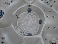 Platinum spa 6 persoons amerikaans jacuzzi en buitenspa - afbeelding 21 van  26