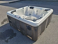 Platinum spa usa 5 persoons amerikaans jacuzzi en buitenspa - afbeelding 2 van  27