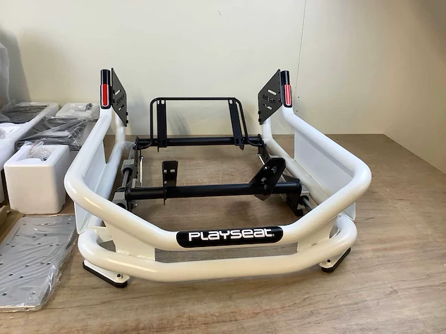 Playseat formula intelligence racestoel - afbeelding 3 van  7