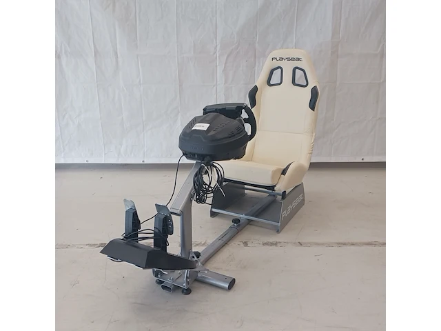 Playseat trustmaster - afbeelding 1 van  11