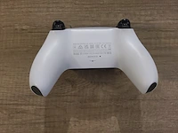 Playstation 5 disc edition console (in nieuwstaat) + gta 5 game + draadloze controller + kabels & handleiding - afbeelding 9 van  12