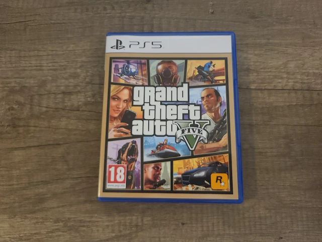 Playstation 5 disc edition console (in nieuwstaat) + gta 5 game + draadloze controller + kabels & handleiding - afbeelding 10 van  12