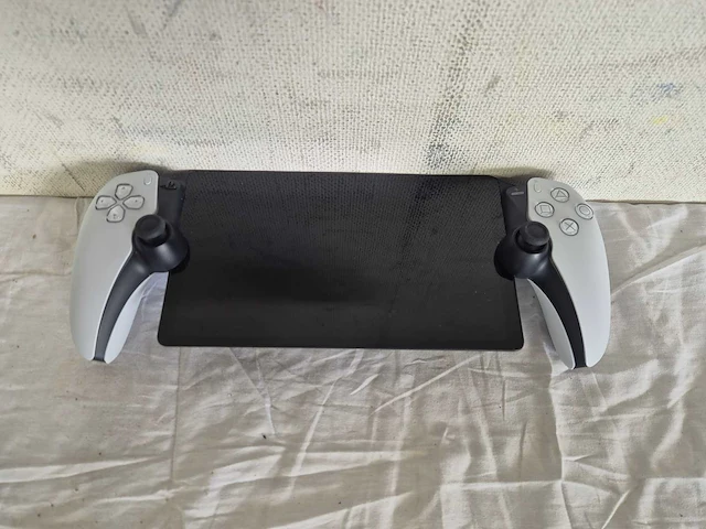 Playstation portal - remote player - ps5 - afbeelding 3 van  3