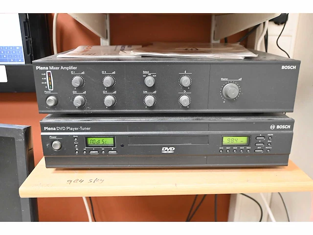 Plena bosch audio tuner en versterker set - afbeelding 1 van  3