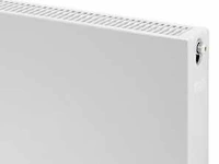 Plieger compact flat paneelradiator - afbeelding 1 van  2