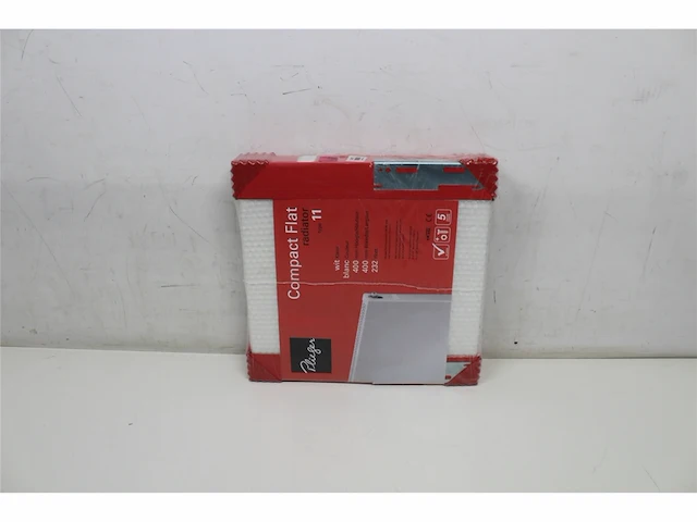Plieger compact paneelradiator type 11 vlak 40 cm x 40 cm wit - afbeelding 2 van  2