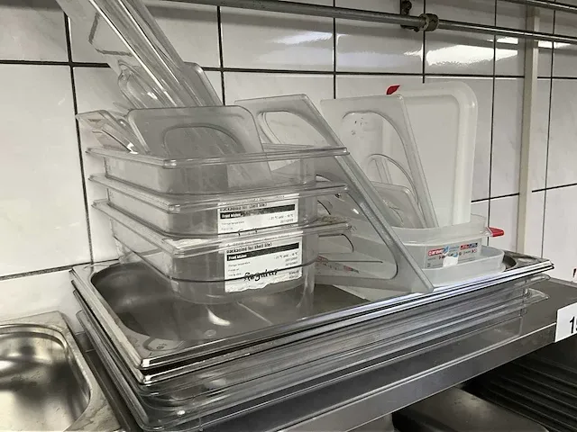 Plm 75 diverse rvs gastronorm bakken - afbeelding 4 van  5