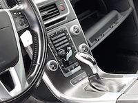Plug-in hybride volvo, v60 2.4 d6 twin engine r-design, bouwjaar 2015 - afbeelding 36 van  66