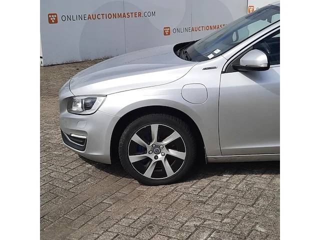 Plug-in hybride volvo, v60 2.4 d6 twin engine r-design, bouwjaar 2015 - afbeelding 34 van  66