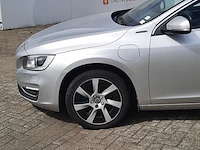 Plug-in hybride volvo, v60 2.4 d6 twin engine r-design, bouwjaar 2015 - afbeelding 34 van  66