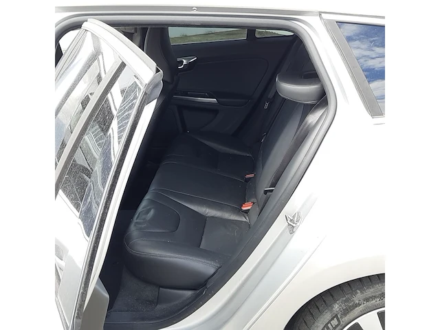 Plug-in hybride volvo, v60 2.4 d6 twin engine r-design, bouwjaar 2015 - afbeelding 48 van  66