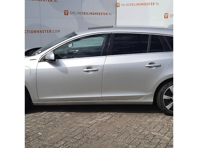 Plug-in hybride volvo, v60 2.4 d6 twin engine r-design, bouwjaar 2015 - afbeelding 45 van  66