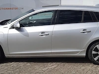 Plug-in hybride volvo, v60 2.4 d6 twin engine r-design, bouwjaar 2015 - afbeelding 45 van  66