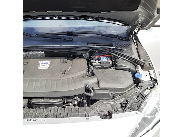 Plug-in hybride volvo, v60 2.4 d6 twin engine r-design, bouwjaar 2015 - afbeelding 63 van  66