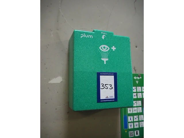 Plum - afbeelding 2 van  3