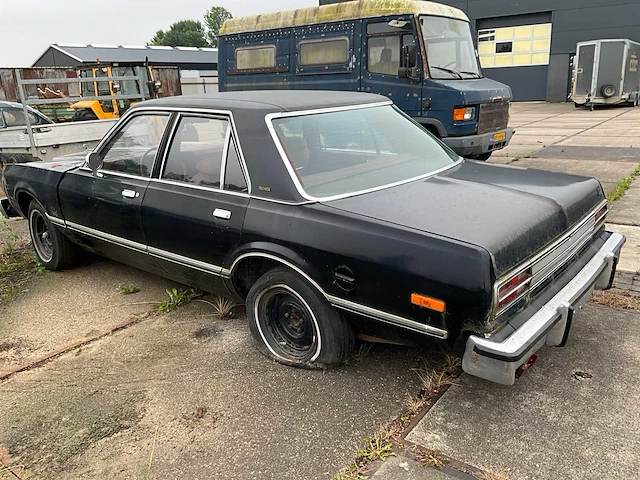 Plymouth volare premier v6 personenauto - afbeelding 8 van  14