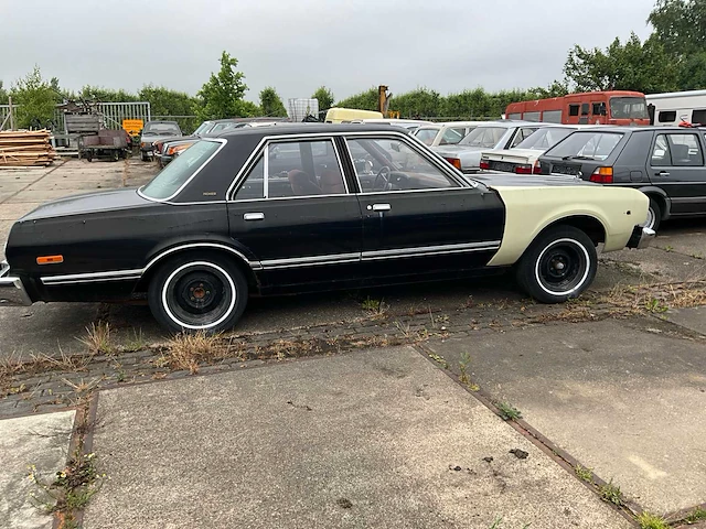 Plymouth volare premier v6 personenauto - afbeelding 11 van  14