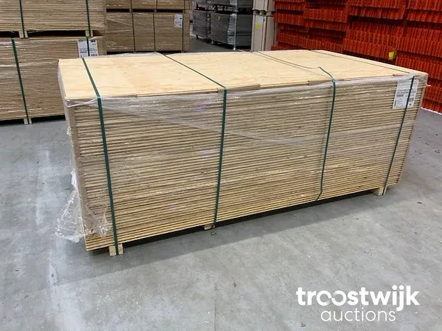 Plywood sanded scots pine - afbeelding 2 van  8
