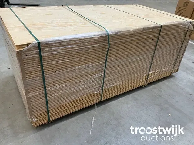 Plywood sanded scots pine - afbeelding 4 van  8