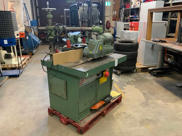 Pm t 1000 tafel- en spilfreesmachine - afbeelding 3 van  7