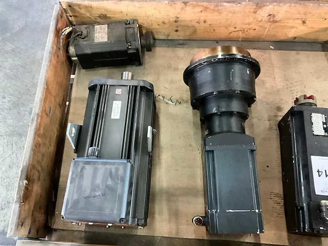 Pmsm elektromotor (4x) - afbeelding 5 van  8