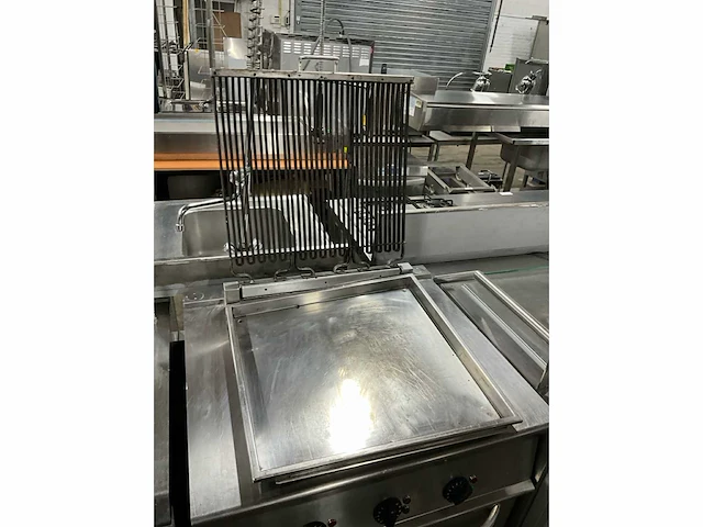 Pn8fl7 watergrill - afbeelding 4 van  8