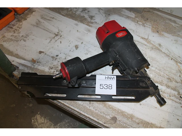Pneumatisch nietpistool senco a900fn. - afbeelding 1 van  1