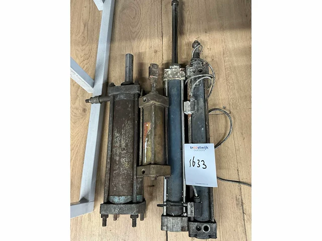 Pneumatische actuator (4x) - afbeelding 3 van  3