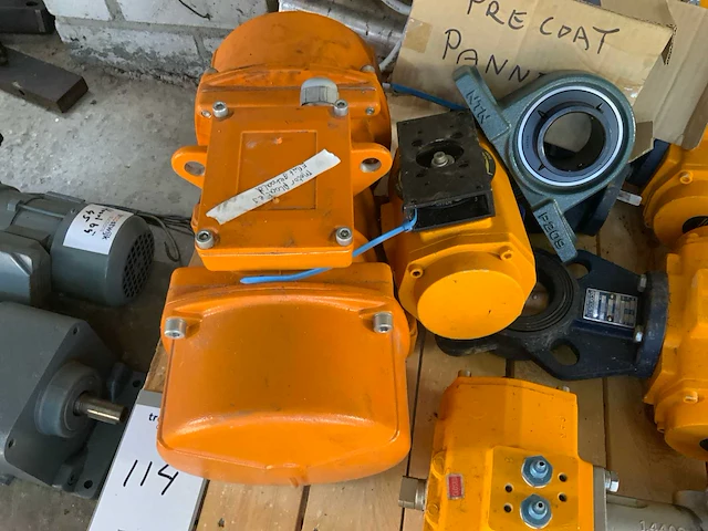 Pneumatische afsluiters en trilmotoren - afbeelding 3 van  4