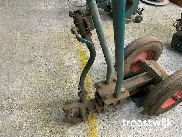 Pneumatische breekhamer met trolley - afbeelding 2 van  4