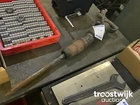 Pneumatische breekhamer