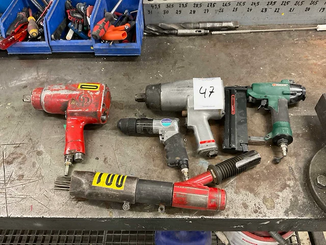 Pneumatische gereedschap divers (5x) - afbeelding 1 van  5