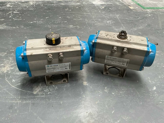 Pneumatische klep motor (2x) - afbeelding 1 van  6