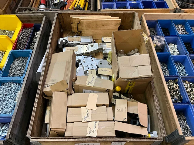 Pneumatische roterende actuators - afbeelding 1 van  12