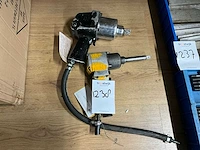 Pneumatische slagmoersleutel (2x) - afbeelding 1 van  3