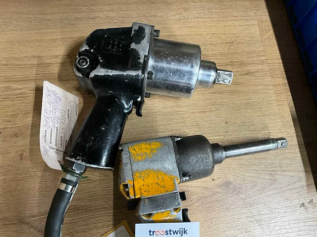 Pneumatische slagmoersleutel (2x) - afbeelding 2 van  3