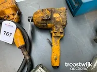 Pneumatische slagmoersleutel