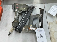Pneumatische tacker (2x) - afbeelding 1 van  5